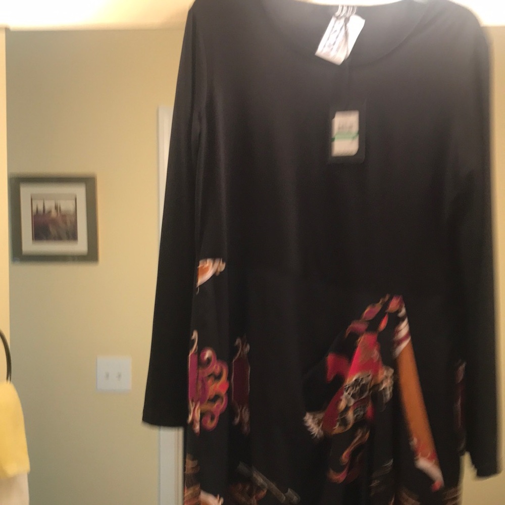 Brand new. DKNY. Black on top and colored on the bottom